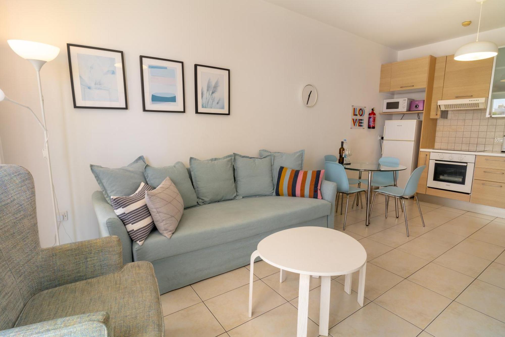 Ferienwohnung Blue Dawn Center Flat Larnaka Exterior foto