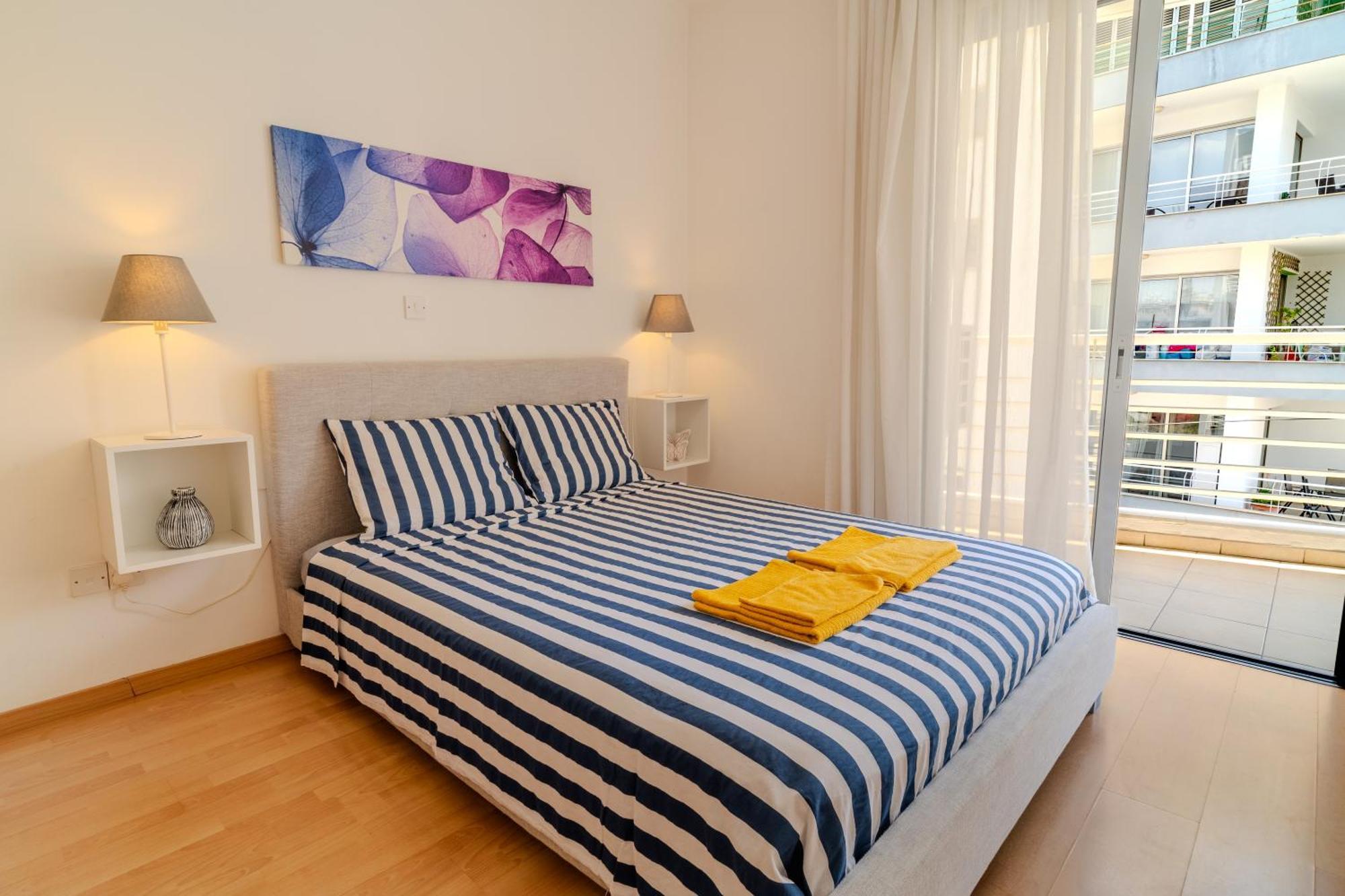 Ferienwohnung Blue Dawn Center Flat Larnaka Exterior foto